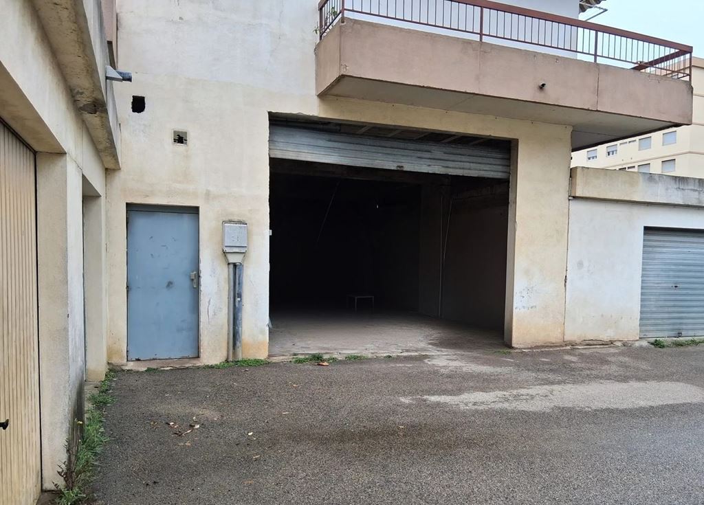 Entrepôt AJACCIO 280000€ AS PATRIMOINE Entrepôt AJACCIO 280000€ AS PATRIMOINE