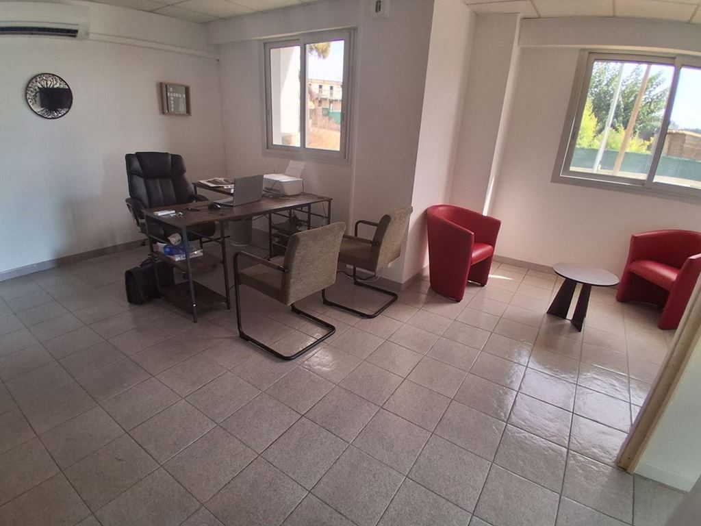 Bureaux MEZZAVIA 550€ AS PATRIMOINE Bureaux MEZZAVIA 550€ AS PATRIMOINE